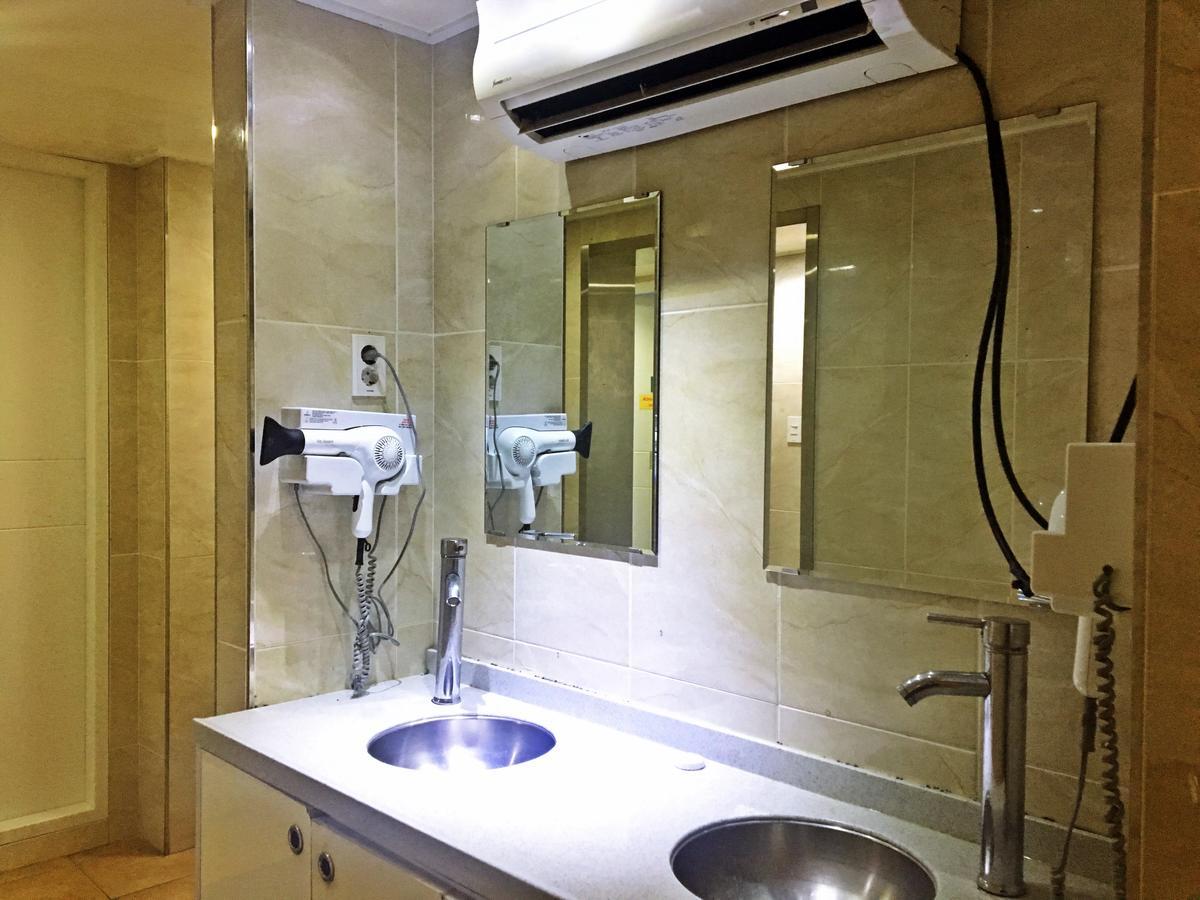 Myeong-Dong Good Stay Seoul Ngoại thất bức ảnh